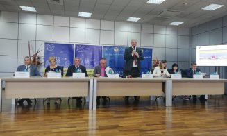 Scandalul Aeroport-Consiliul Județean ajunge la Bucureşti: "Solicităm sprijinul domnului preşedinte şi doamnei prim-ministru"