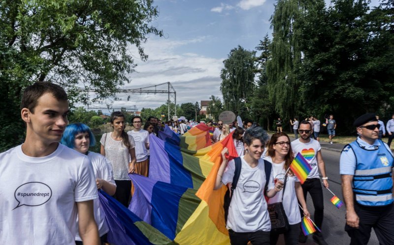 Weekend tensionat la Cluj! Marș Pride în Unirii / Miting pentru Familie în Avram Iancu