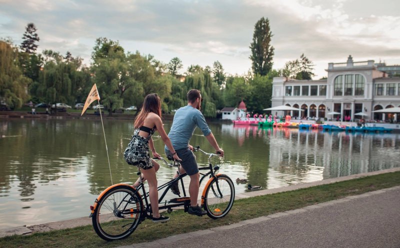 Vizitează Clujul eco-friendly / Cât costă să închiriezi bicicletă tandem, trotinetă electrică, hoverboard sau GoKart