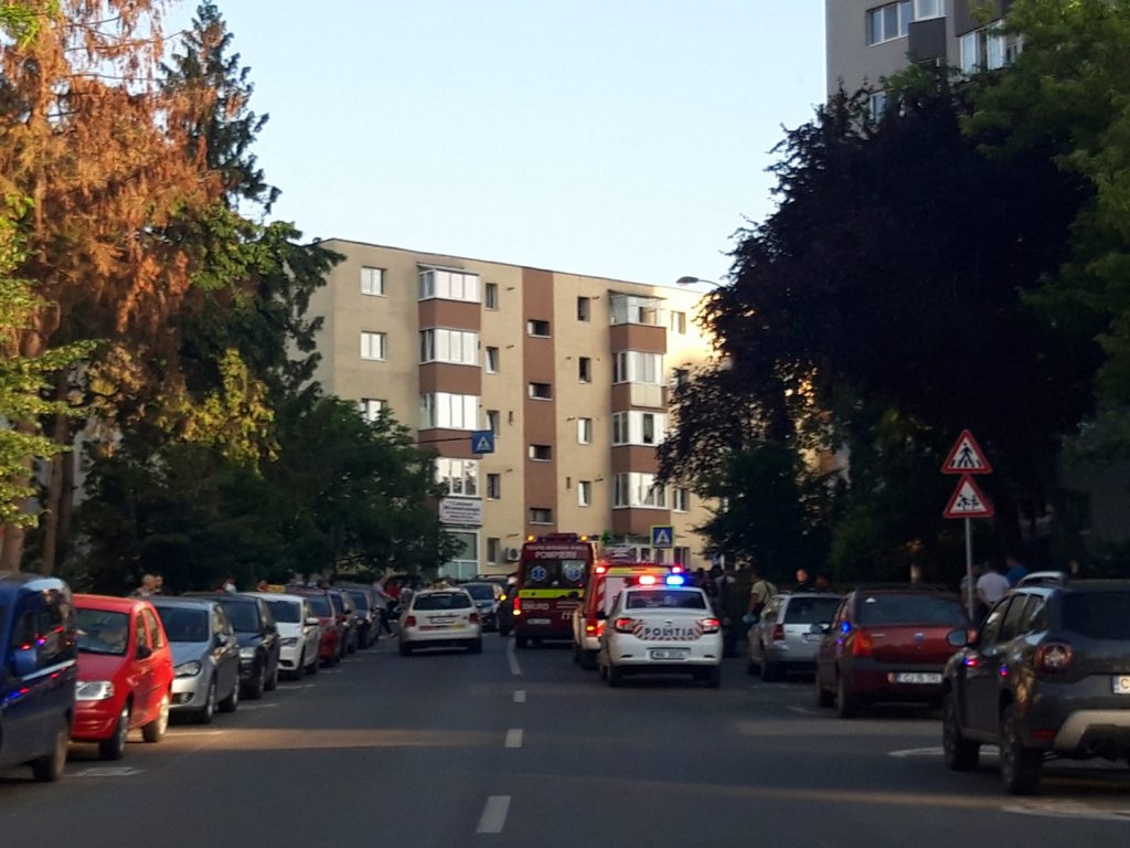 Incident teribil la Cluj. Un bărbat a murit după ce a căzut în gol de la etaj