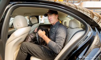 Simona Halep și Darren Cahill au ajuns la Cluj. Emil Boc i-a așteptat la aeroport