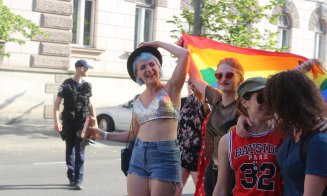 Mii de persoane, la Marșul Cluj Pride. Comunitatea LGBTQ cere parteneriat civil și drepturi egale