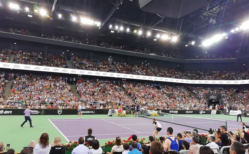 Meci inedit de tenis. Emil Boc vs. Stere Halep. Primarul recunoaște: “Nu am mai jucat din tinerețe”
