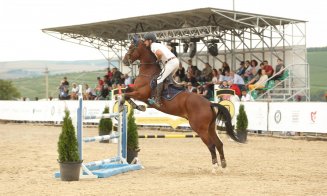 Probe spectaculoase, dresaj și show-uri ecvestre cu Miron Bococi. În weekend are loc Salina Equines Horse Trophy