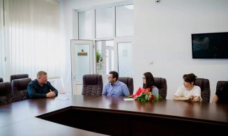 Consilierii locali din Câmpia Turzii și-au donat indemnizațiile elevei de 10 a orașului