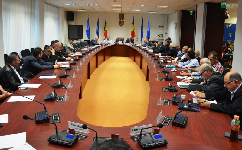 Ce averi au consilierii județeni din Cluj / Zeci de terenuri, case și conturi grase