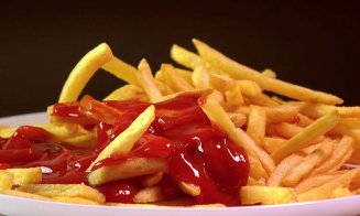 Cartofi prăiţi cu ketchup, BUNI sau RĂI pentru tine? Răspunsul medicilor te va surprinde