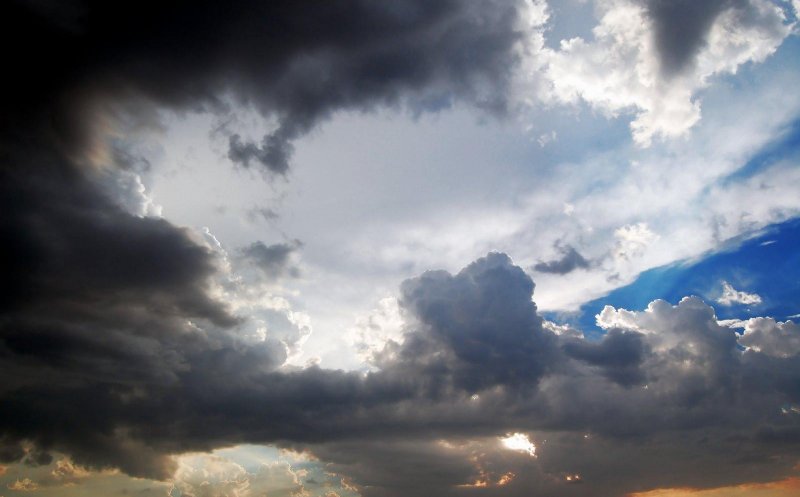 Meteorologii avertizează: Se întorc furtunile! Prognoza pentru Cluj