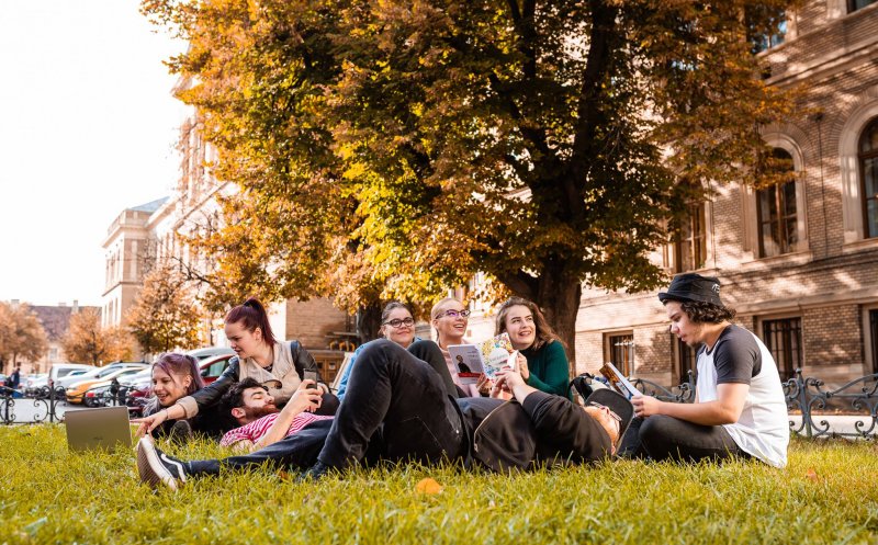 TOP cele mai scumpe facultăți din Cluj: de la 4.000 de lei la 6.000 de euro
