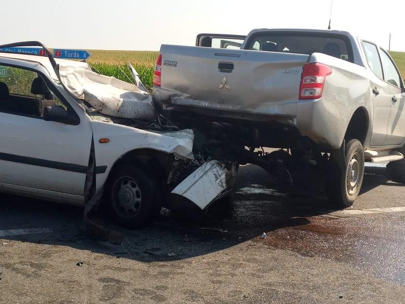 Accident lângă Cluj, provocat de un șofer de 73 de ani