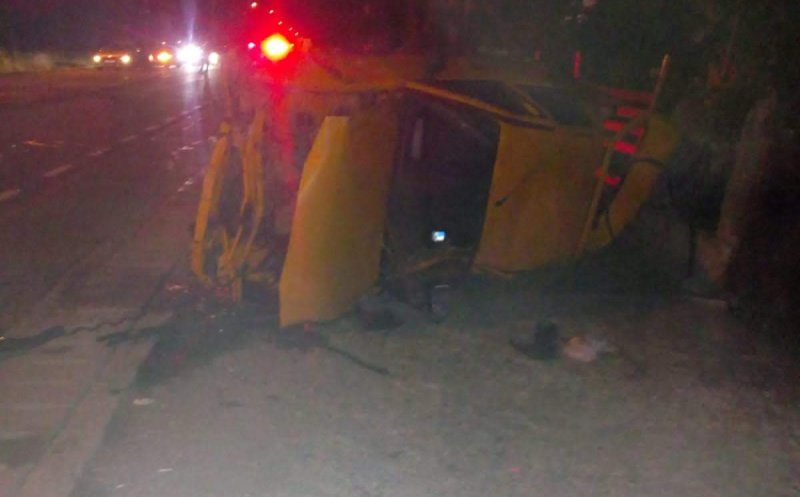 Accident lângă Dej, provocat de un tânăr băut care a intrat în depăşire. Patru persoane au ajuns la spital