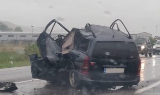 Accident morta pe șoseaua Cluj-Oradea. Șofer omorât pe loc după impactul cu un TIR