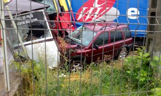 Accident mortal pe șoseaua Cluj-Oradea. Șofer omorât pe loc după impactul cu un TIR