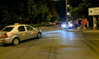 Accident cu răniți, la miezul nopții, în Grigorescu. Implicat și un taxi