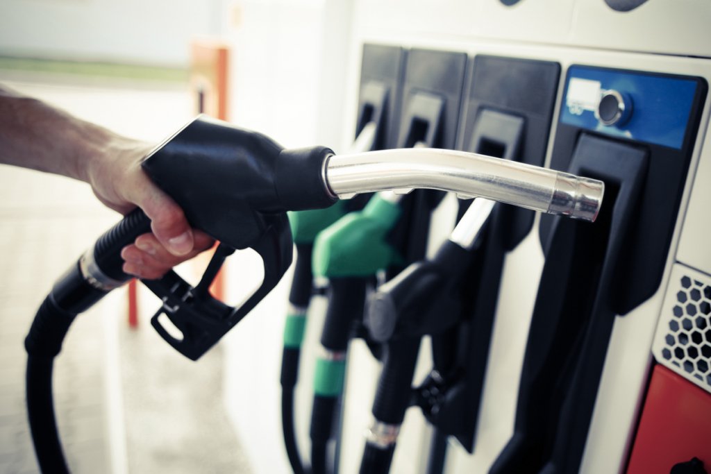 Clujenii, activi pe Monitorul Preţurilor Carburanţilor. În special la final de săptămână