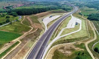 API: 'Deși cei 21 de km pot fi deschiși traficului în deplină siguranță, CNAIR îi transformeă într-un nou muzeu'