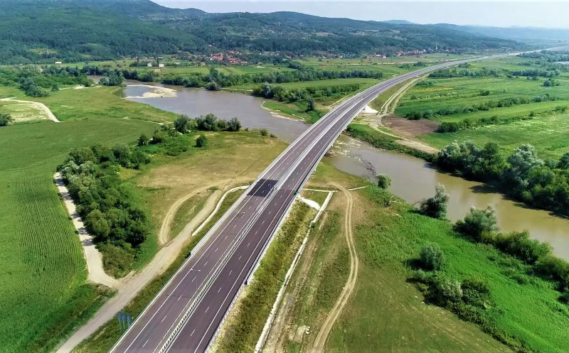 API: 'Deși cei 21 de km pot fi deschiși traficului în deplină siguranță, CNAIR îi transformă într-un nou muzeu'