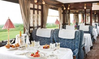 Luxosul Orient Expres a oprit la Cluj. Cum arată trenul