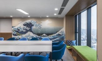 Angajații de la NTT DATA intră în bucătărie de pe tobogan. Cum arată noul sediu