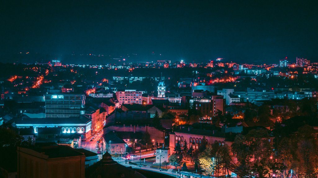 10 locuri de vizitat, la doi pași de tine