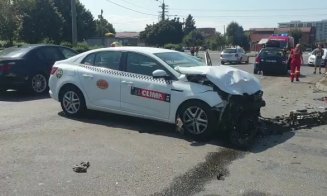 Accident pe strada Bobâlnei din Cluj. Șapte persoane au fost transportate la spital