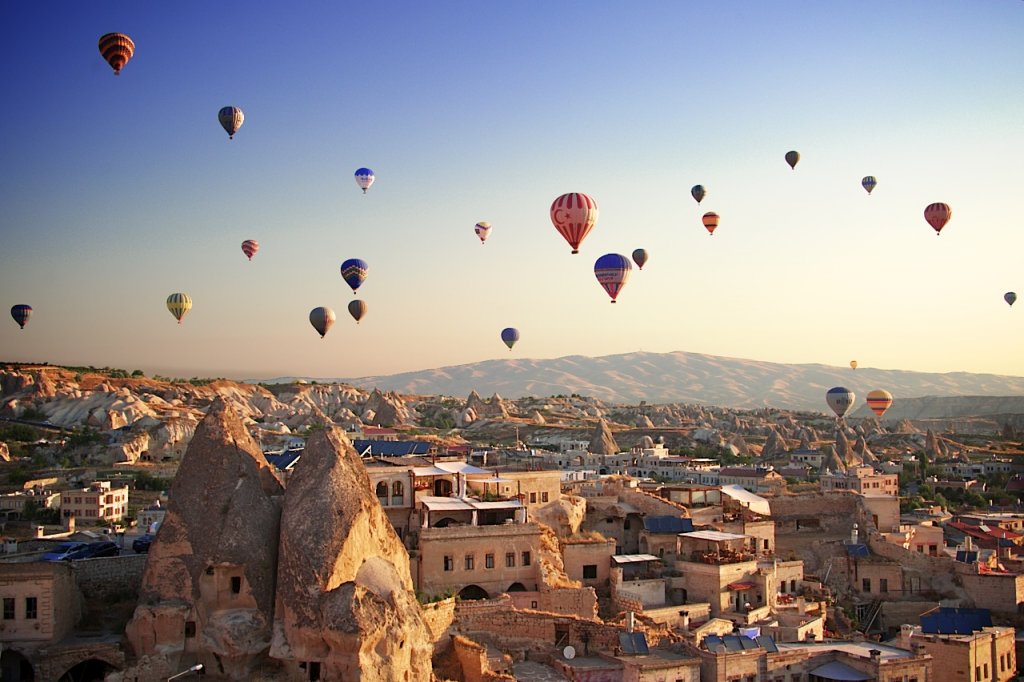 Bucket List: 15 destinaţii pe care nu trebuie să le ratezi în viaţă