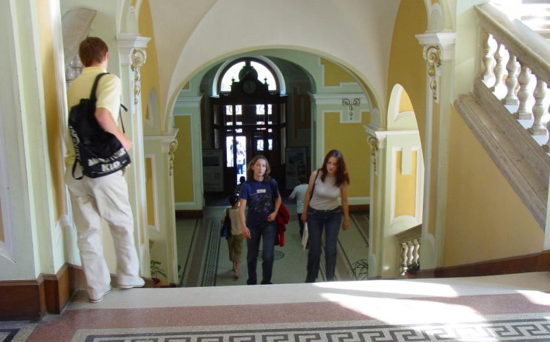 Agent cancerigen, descoperit în clădiri ale Universității Babeș-Bolyai