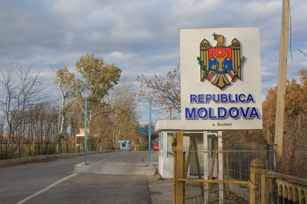Trei basarabeni, depistați că munceau "la negru" în Cluj. Firma, amendată cu 6.500 de euro