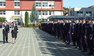 300 de noi polițiști la Cluj. O maramureșeancă, cea mai mare medie din istoria școlii