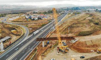 Au fost ridicate primele grinzi metalice la nodul rutier ce va lega autostrada A10  Sebeș-Turda și A1 Orăștie-Sibiu