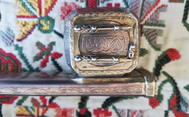 Săltat din centrul Clujului în timp ce încerca să vândă comori din patrimoniul cultural național. Cât cerea pe obiectele din 1800