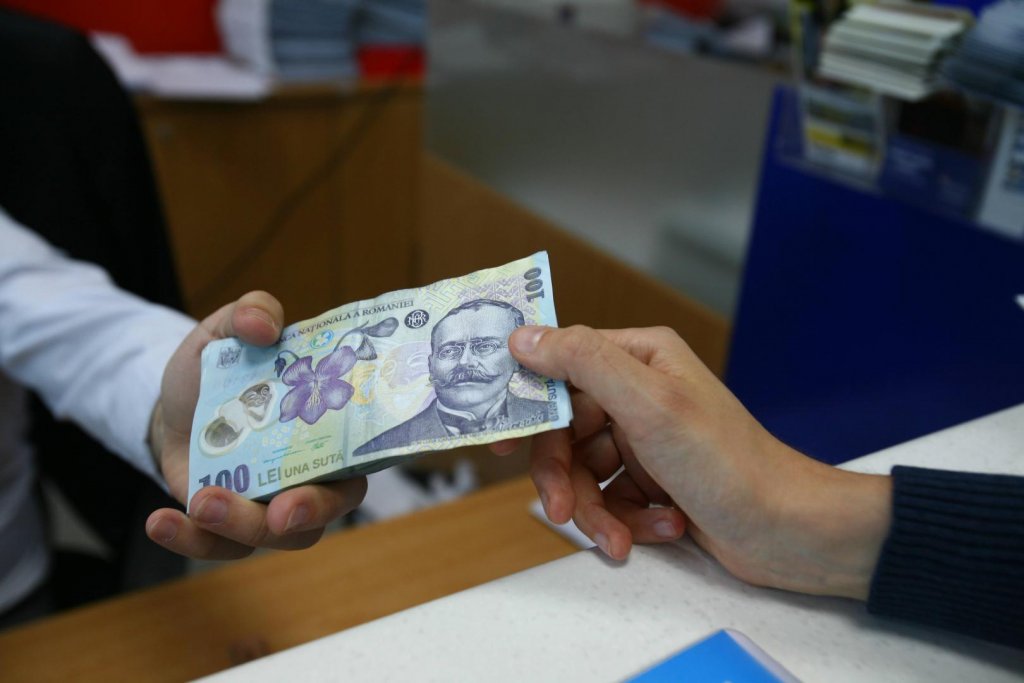 Salariul minim crește în 2020