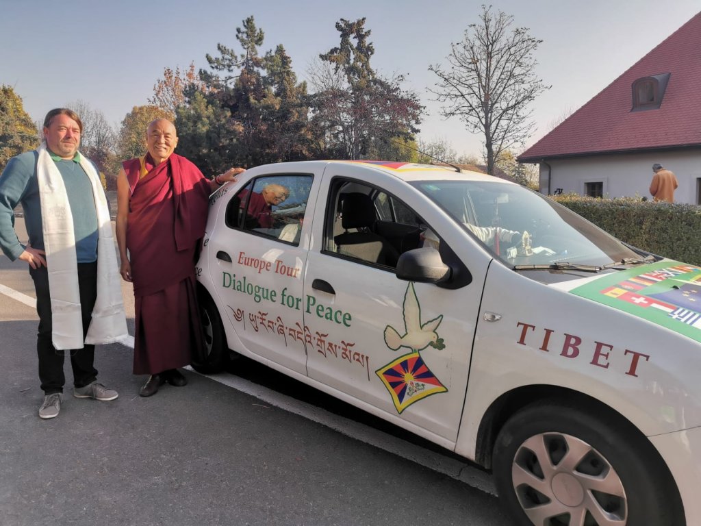 Reprezentantul lui Dalai Lama, la Cluj: ”Nicio putere nu e veșnică”