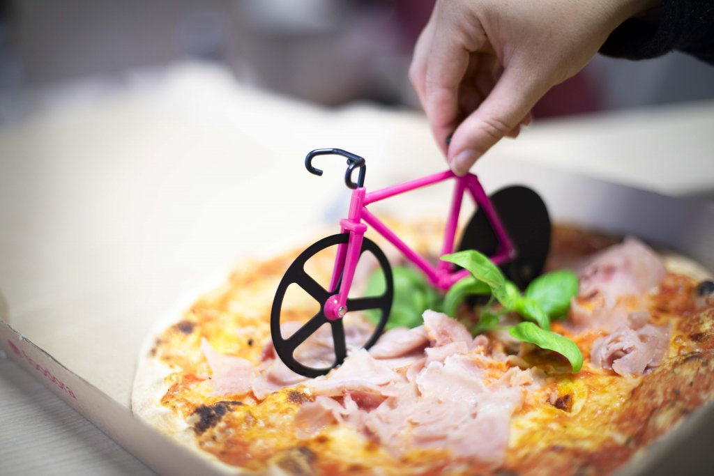 Platforma de food delivery hipMenu devine foodpanda