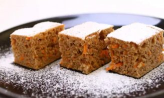 Cel mai aromat desert de toamnă: Prăjitura cu dovleac și nuci