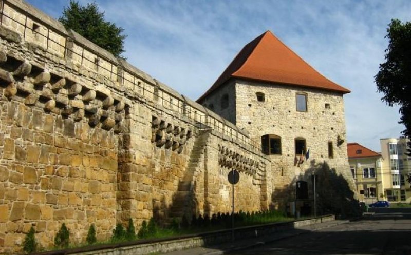 Zona Bastionului Croitorilor în anii '60!  Un bloc în minus și trafic lejer