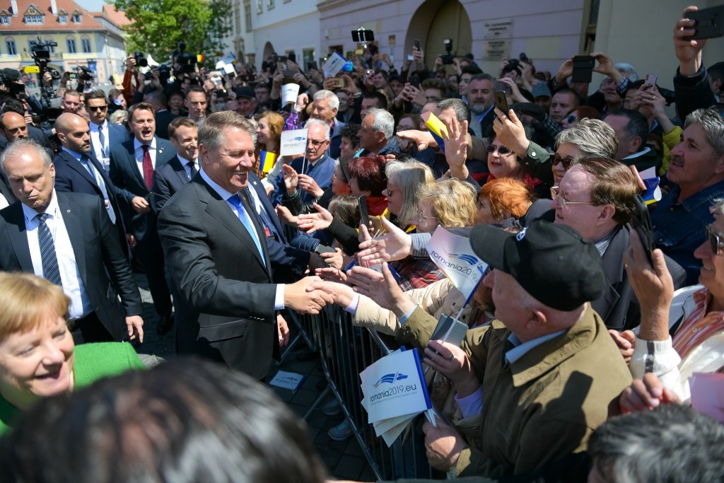 "O înfruntare electorală cu Viorica Dăncilă nu este posibilă". Cele 5 argumente ale lui Rareș Bogdan