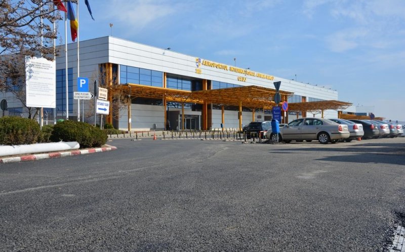 Parcare smart cu staţie de autobuz la Aeroportul Internaţional Cluj