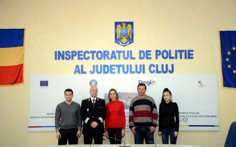 Diplomă de merit și insigna IPJ Cluj pentru clujenii care au intervenit la tâlhăria din Gheorgheni