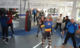 Polițiștii și jandarmii clujeni, sesiune de antrenament cu Ciprian Sora