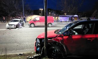 Accident grav la ieșirea din Cluj spre Florești. Traficul,  blocat pe ambele sensuri