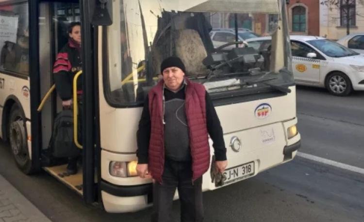 Eroul zilei, la Cluj. Un șofer de autobuz a returnat o geantă plină cu bani unei studente din Anglia