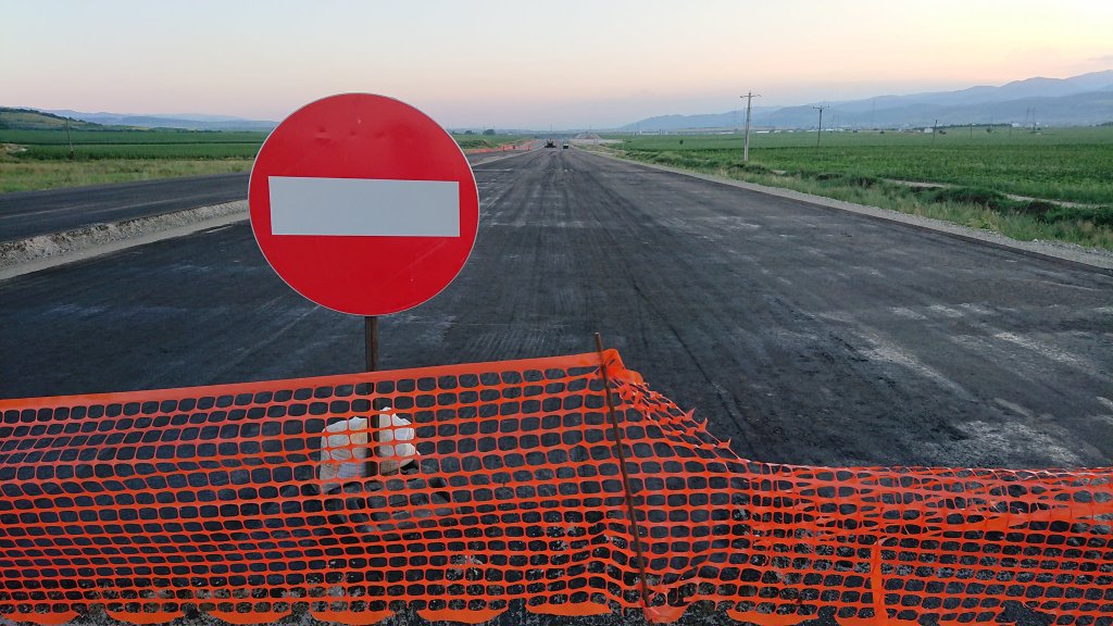 Lucrările la Podul peste Mureş de pe autostrada Lugoj-Deva s-au finalizat. "Solicităm deschiderea circulației fără restricții de tonaj"