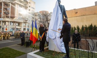 Statuia poetului Andrei Mureșanu, autorul imnului național, dezvelită la Cluj-Napoca