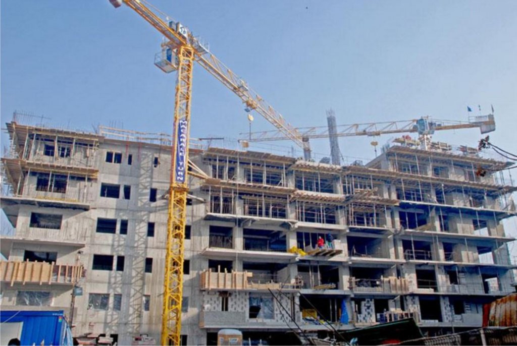 Piaţa imobiliară își continuă ascensiunea. Regiunea Nord-Vest, în topul autorizaţiilor de construcţii de locuințe