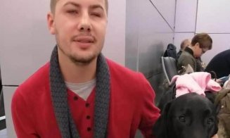 Cum explică CFR Călători interzicerea accesului la cuşetă a tânărului din Cluj însoţit de câinele ghid