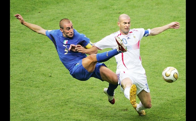 Un fost Balon de Aur vine la Cluj-Napoca pentru meciul de retragere al lui Adrian Mutu
