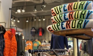 Superdry a deschis primele două magazine din afara capitalei în rețeaua IULIUS, la Cluj-Napoca și Timișoara