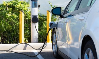 Statul vrea să pună pe roate o rețea de staţii de încărcare pentru maşini electrice