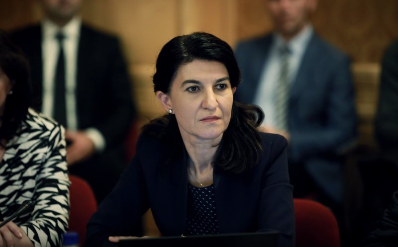 Ministrul Muncii, împiedicată să intre în sediul unei instituţii din Cluj. Ce a replicat conducerea